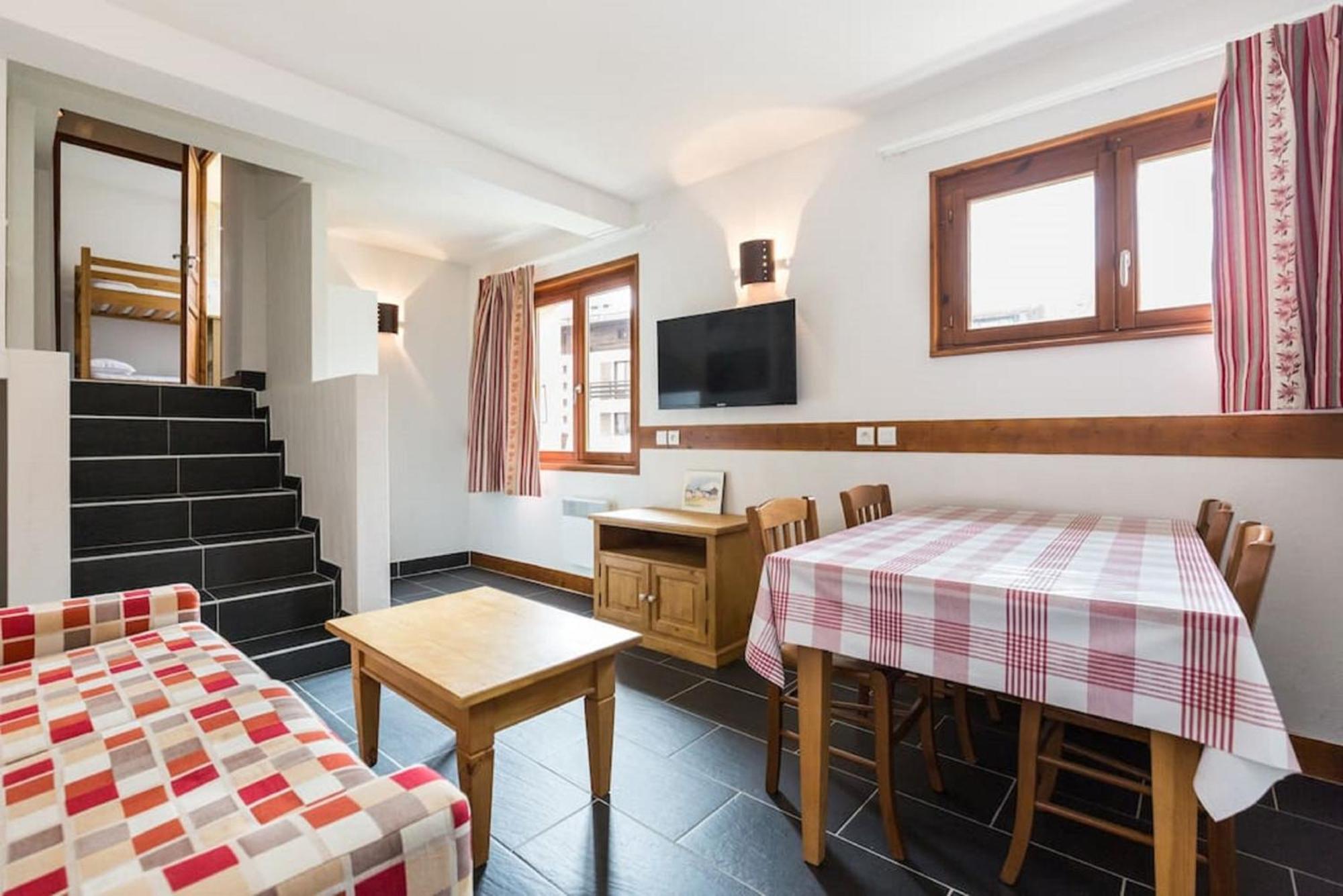 Les Aiguilles De Warens Aparthotel