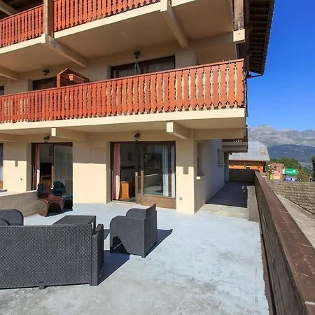 Les Aiguilles De Warens Aparthotel Combloux Exterior photo